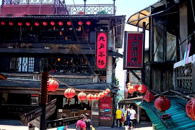 N113 Jingtong Station Pingxi Old Street Jiufen Old Street Keelung Miaokou Night Market Day Tour (10h - Additional Tour Details