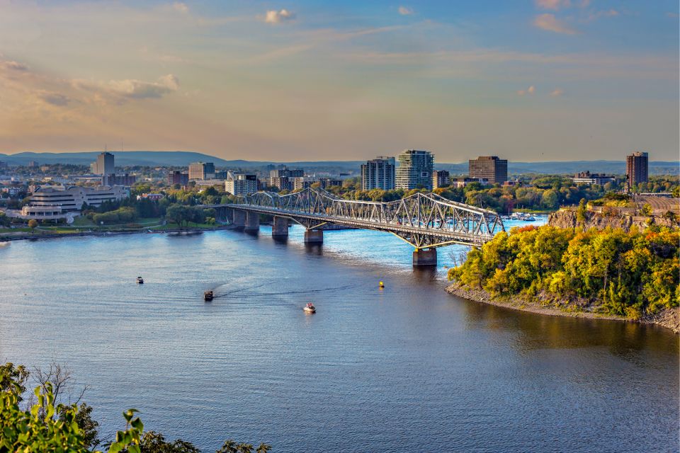 Ottawa: First Discovery Walk and Reading Walking Tour - Sum Up