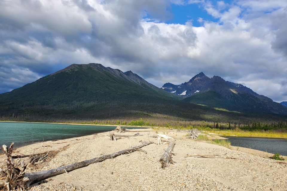 Port Alsworth: 7-Day Crewed Charter and Chef on Lake Clark - Booking Details