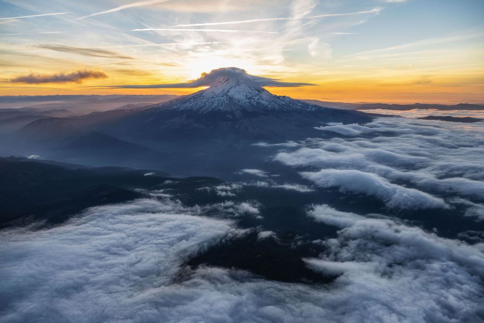 Portland: Flightseeing Tour Mount Hood - Flight Route Highlights
