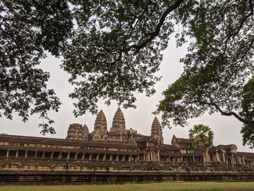 Private Angkor Wat Temple Tour - Expert Guided Tour