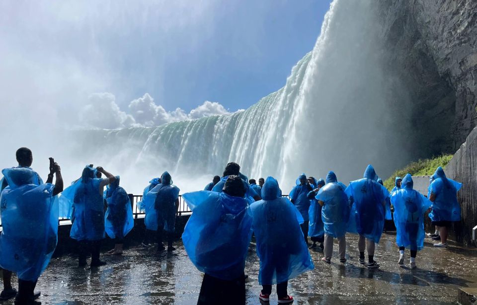 Private & Customized Niagara Falls Tour For up to 100 People - Sum Up