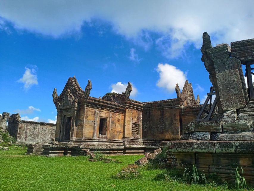 Private One Day Tour to Koh Ke and Preh Vihear Temples - Tour Transportation