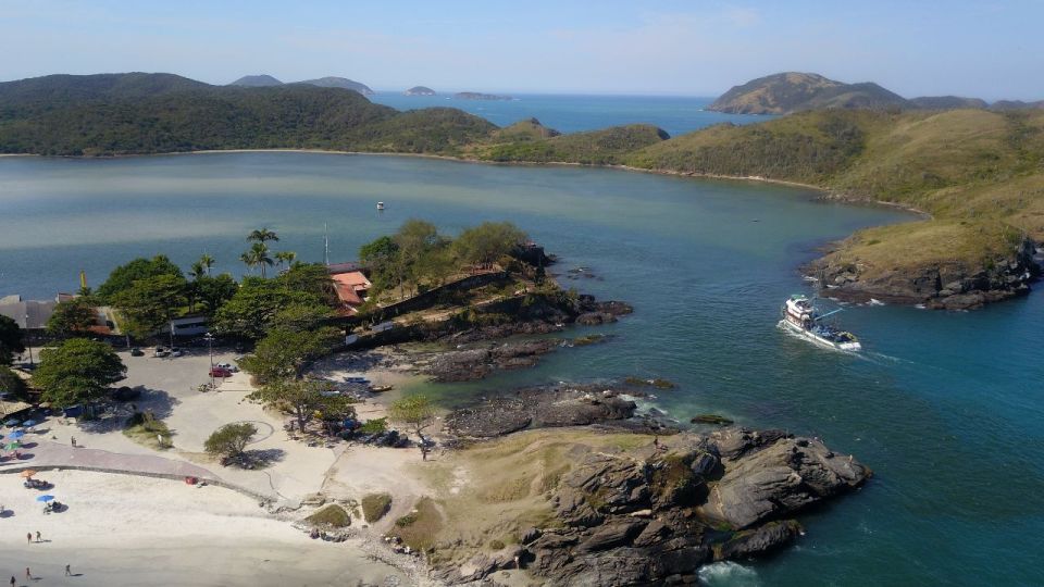 Rio De Janeiro: Shuttle Transfer To/From Cabo Frio - Common questions
