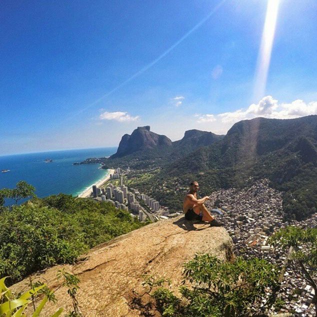 Rio De Janeiro: Vidigal Favela Tour and Two Brothers Hike - Common questions