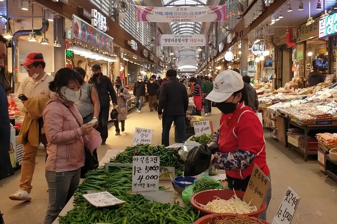 Seoul: Oriental Medicine, Massage Tour, and Largest Market - Common questions