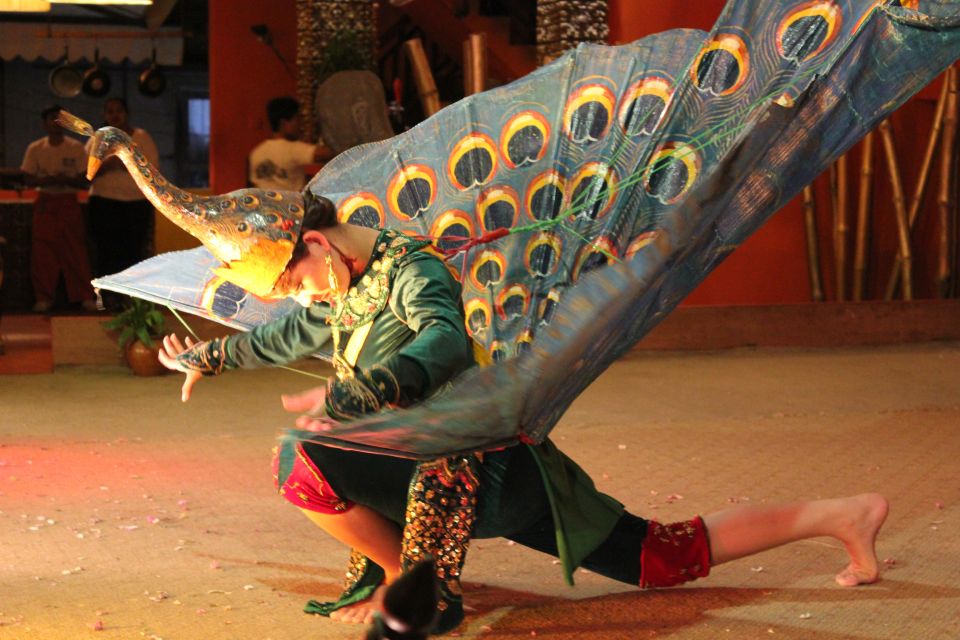 Siem Reap: Apsara Dance Show & Dinner With Tuk-Tuk Transfers - Sum Up