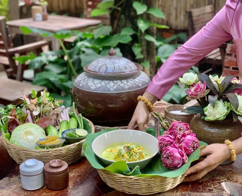 Siem Reap: Evening Food Tour Guided and Unique Tour - Common questions