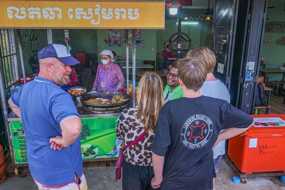 Siem Reap: Evening Foodie Vespa Tour - Common questions