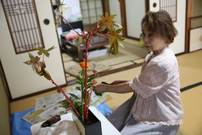 Special Ikebana Experience Guided by an Ikebana Master, Mrs. Inao - How to Prepare for the Experience