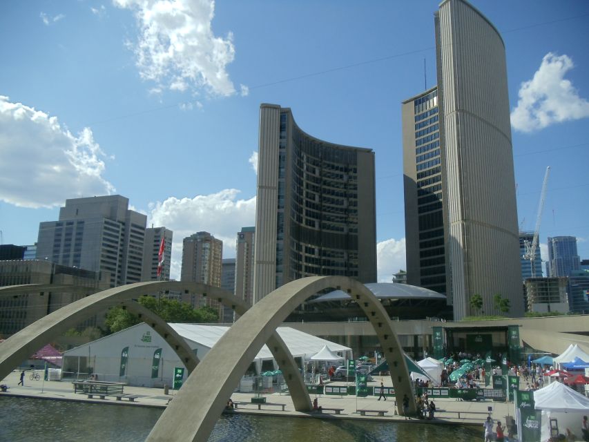 Toronto Civic Center Self-Guided Walking Tour Scavenger Hunt - Challenges Along the Route