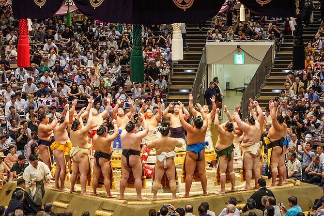 [W/Lunch] Tokyo Grand Sumo Tournament Tour With Premium Ticket - Sum Up