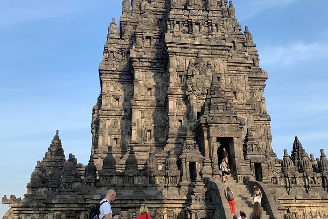 Yogyakarta Borobudur Climb up and Prambanan Privat Tour