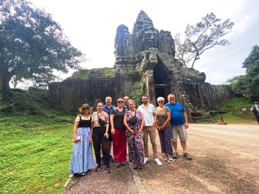 Angkor Wat : Small-Group Sunrise Tour Guided Day Tour - Sum Up