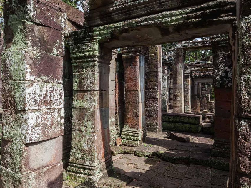 Angkor Wat Small Tour Sunrise With Private Tuk Tuk - Key Points