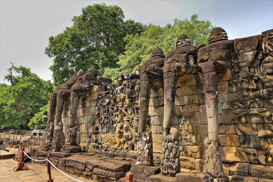 Bike the Angkor Temples Tour, Bayon, Ta Prohm With Lunch - Discounts and Offers