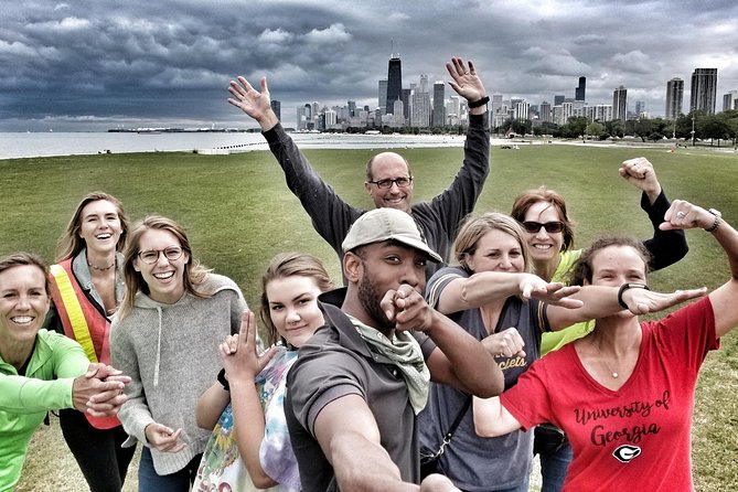 Chicago Highlights Bike Tour With Classic Foods and Craft Beer - Tour Guides