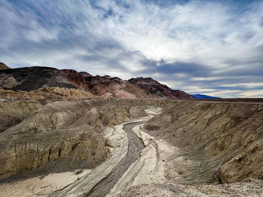 From Las Vegas: Small Group Tour at the Death Valley - Park Highlights and Features
