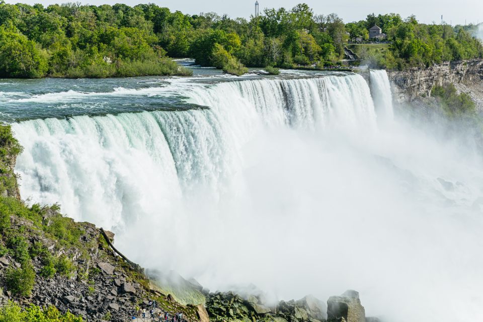 From New York City: Niagara Falls One Day Tour - Night Light Show at Niagara Falls