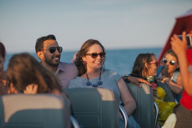 Lake Michigan 30-Minute Speedboat Ride - Sum Up