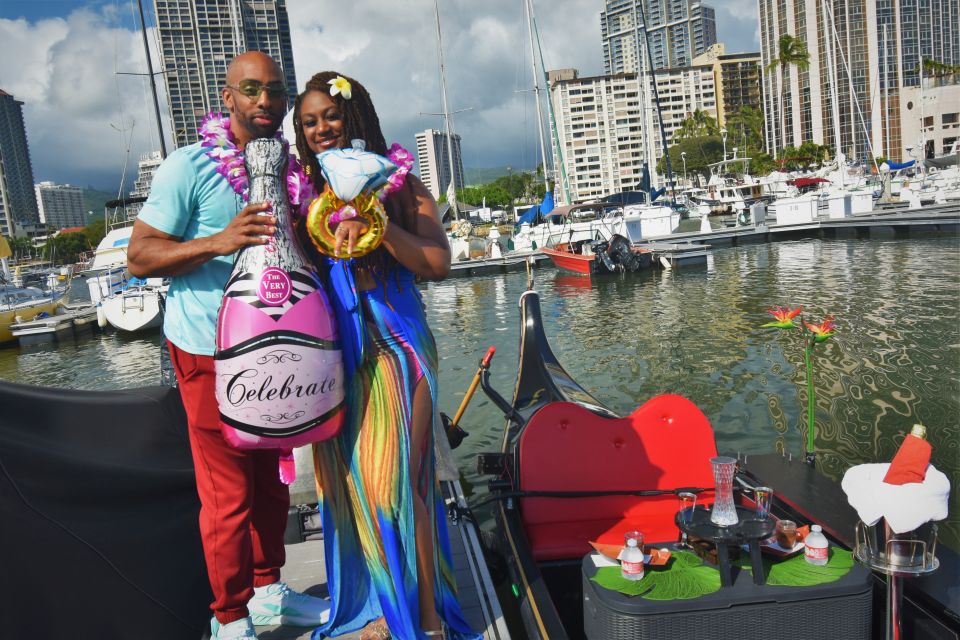 Military Families Love This Gondola Cruise in Waikiki Fun - Booking Information