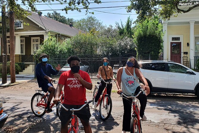 New Orleans Garden District and Cemetery Bike Tour - Key Points