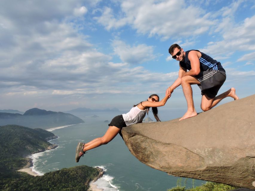 Rio De Janeiro: Pedra Do Telegrafo Hiking Tour - Common questions