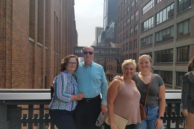 Semi-Private Meatpacking District, Chelsea Market, and High Line Walking Tour - Tour Highlights