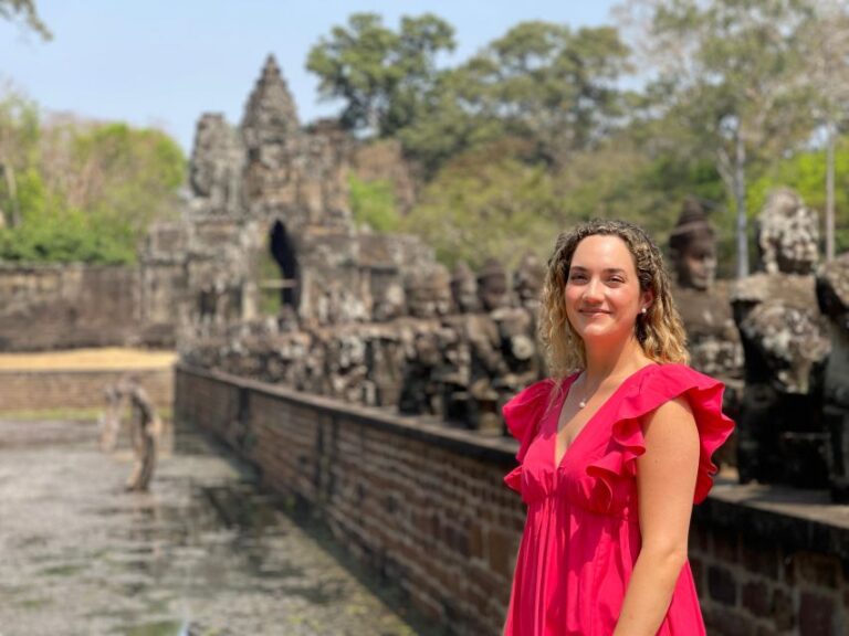 Siem Reap: Angkor Solo Traveler Private Sunrise Tour