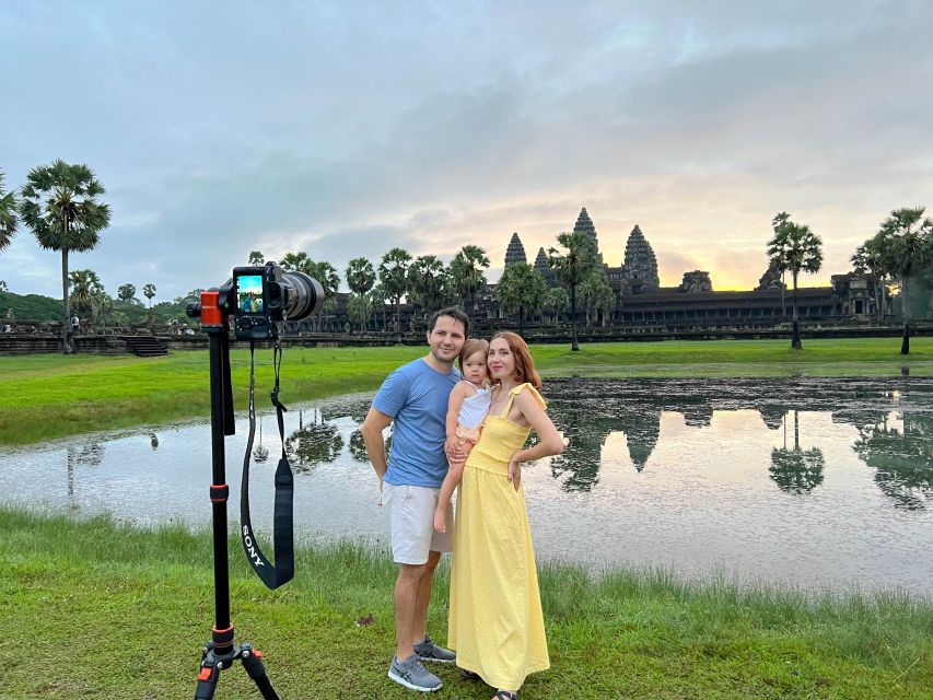 Siem Reap: Angkor Wat Sunrise Tour via Tuk Tuk & Breakfast - Sum Up