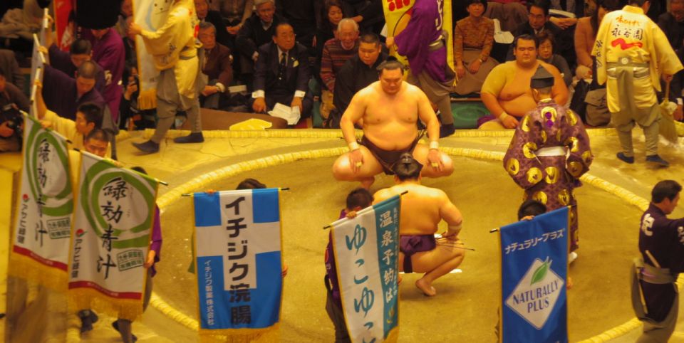Tokyo: Sumo Wrestling Tournament Ticket With Guide - Experience Highlights