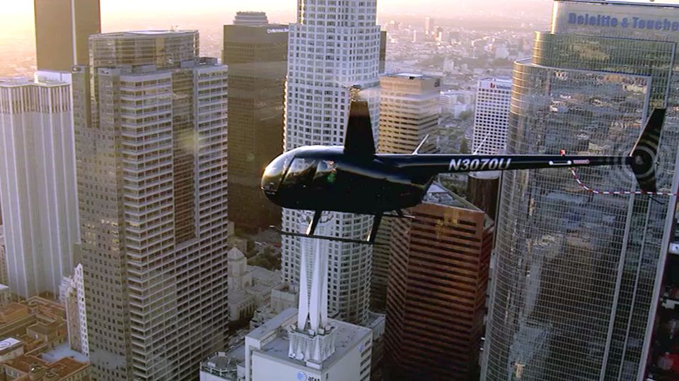 Los Angeles: Downtown Landing Helicopter Tour - Logistics and Requirements