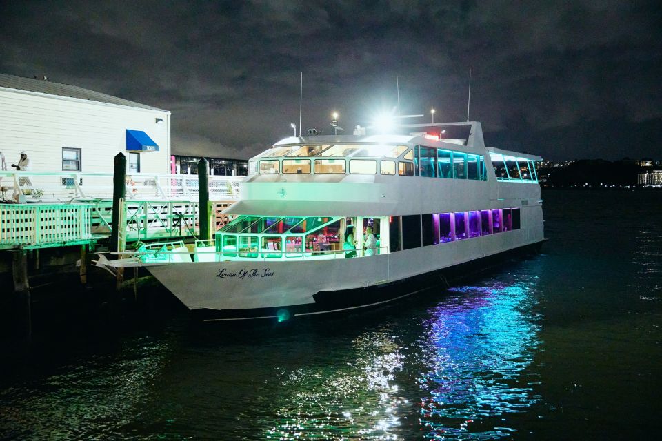 NYC: Gourmet Dinner Cruise With Live Music - Common questions