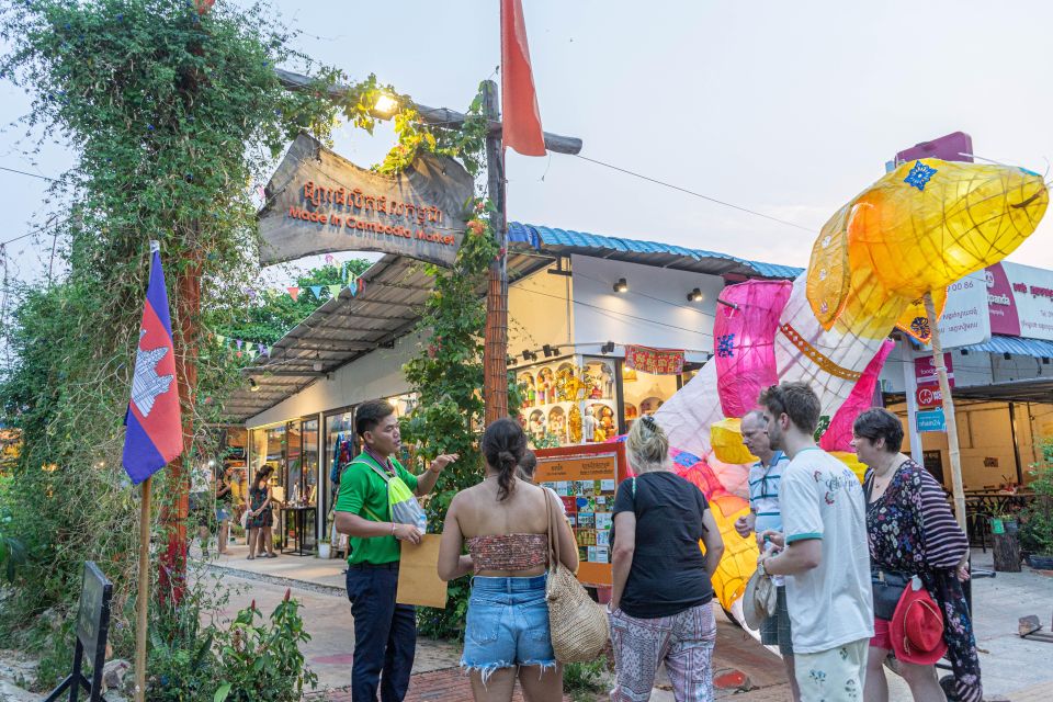 Siem Reap: Evening Food Tour - Inclusive 10 Local Tastings - Food Tasting Menu