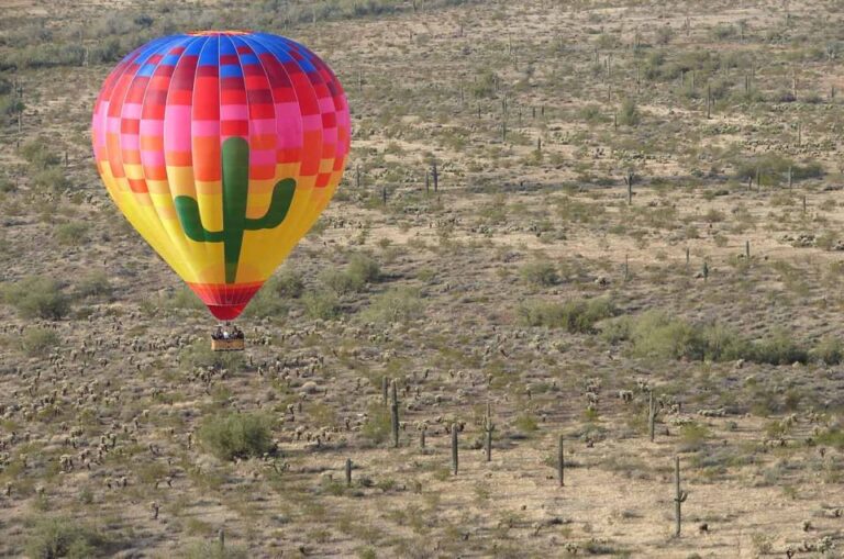 Tucson: Hot Air Balloon Ride With Champagne and Breakfast