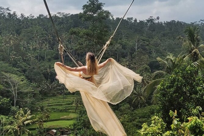 A Day Tour in Ubud - Waterfall, Temples & Swing - Key Points