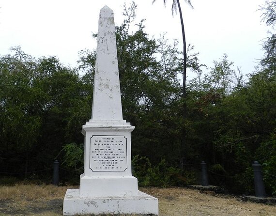 Afternoon Sail & Snorkel to the Captain Cook Monument - Key Points