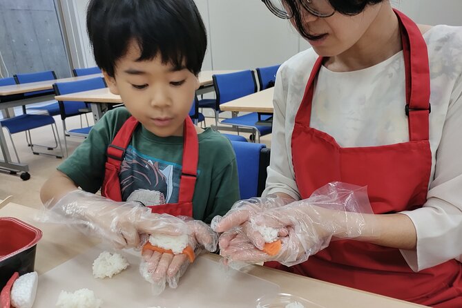 Airport Sushi Experience! Make the Most of Your Transit! - Key Points