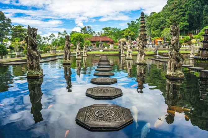Amazing Private Tour: Lempuyang Temple, Tirta Gangga, Tukad Cepung Waterfall - Tour Highlights