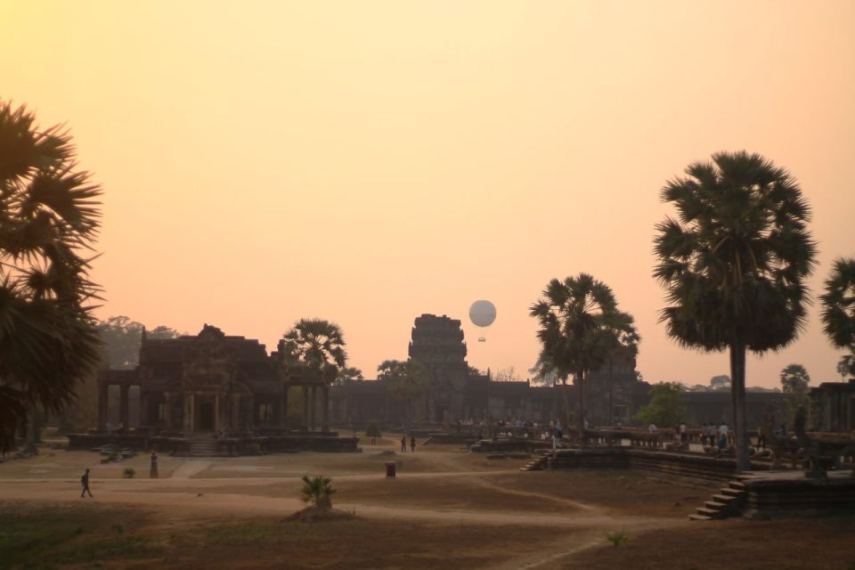 Angkor Balloon Sunrise or Sunset Ride. - Key Points