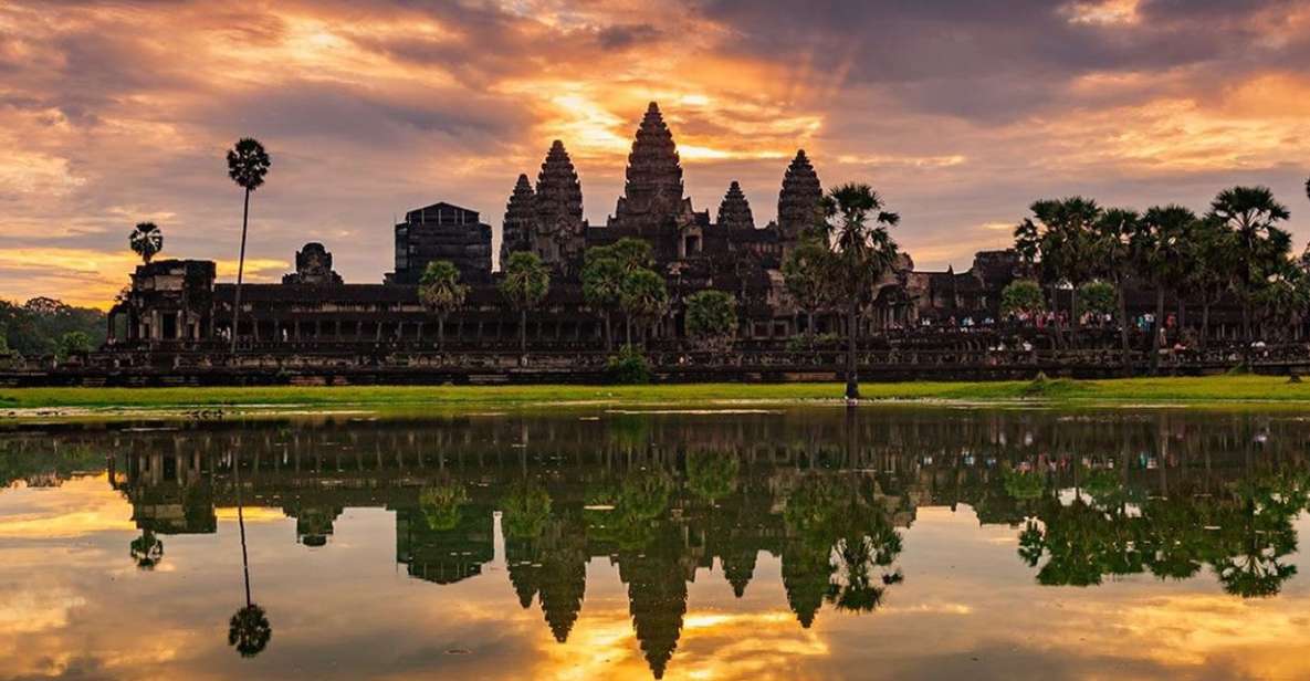 Angkor Sunrise & Small Circuitby Tuk- Tuk Include Breakfast - Key Points