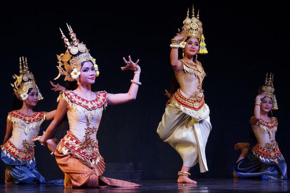 Apsara Performance Including Buffet Dinner & Hotel Pick up - Key Points