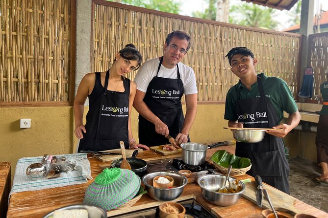 Authentic Balinese Cooking Class in Ubud - Key Points