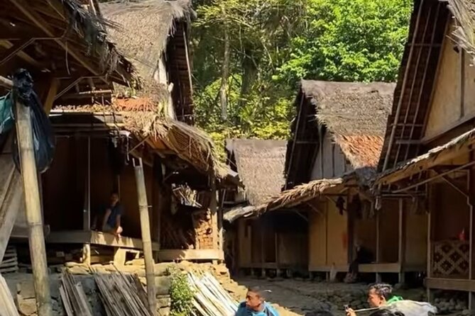 Baduy Tribal Tracker and Village in Private Tour Full Day & Lunch - Key Points