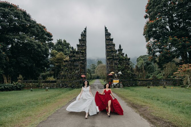 Bali Flying Dress VIP Ubud Photoshoot (Private With Professional Photographer) - Key Points