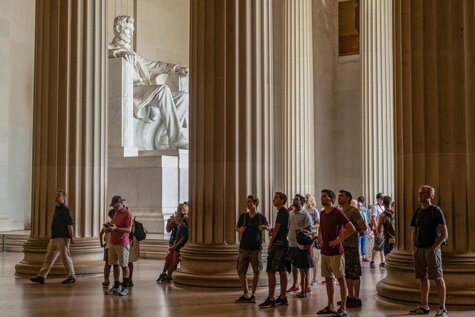 Big Bus DC Monuments and Memorials Night Tour - Key Points