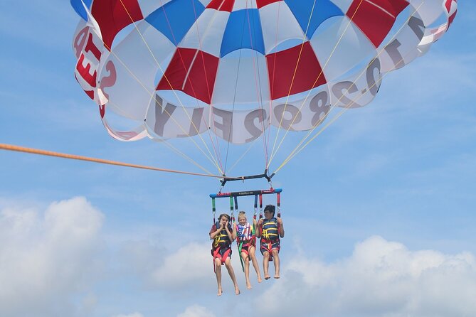 Bradenton Beach Small-Group Parasailing Tour  – Sarasota