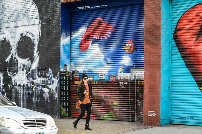 Brooklyn Street Art and Hipster Culture Tour - Street Art Highlights