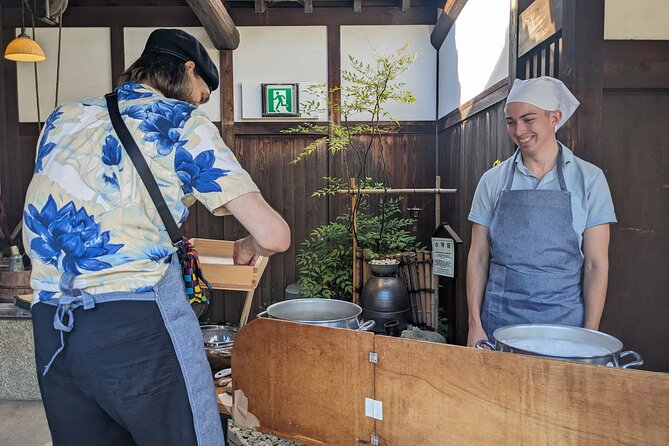 Buckwheat Noodles Cooking at Old Folk House in Izumisano, Osaka - Key Points
