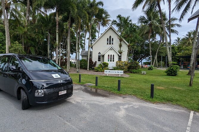 Cairns Airport to Port Douglas Private Transfers One Way - Key Points
